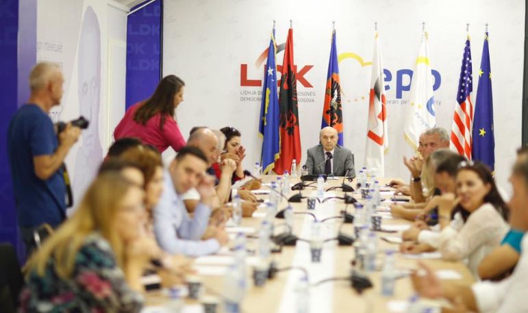 LDK vendosë për koalicionin me VV-në