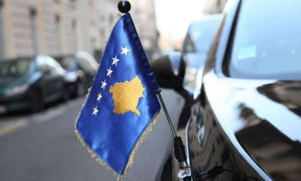 Diplomacia e dështuar në Kosovë, dy njohje në një mandat