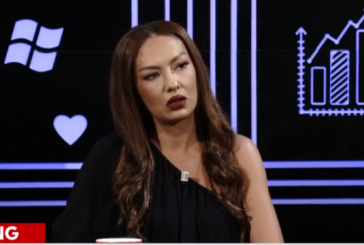 Adelina Ismaili përshkruan incidentin me Leonora Jakupin: Ajo i ra nënës time…