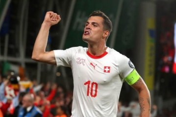 Xhaka, Ajeti dhe Mehmedi startojnë për Zvicrën që kërkon të ndryshojë situatën në Grupin D