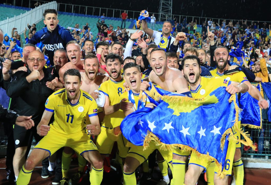Trajneri i Anglisë, fjalë të mëdha për Kosovën