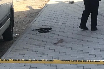 Ja si ndodhi vrasja dhe plagosja: Gjuajtje me kallashnikov nga makina