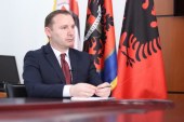 Zemaj: Pani ka vjedh edhe lapsa
