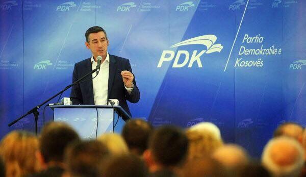 Veseli i reagon ashpër Vuçiqit: Mos provoko për interesa tua personale