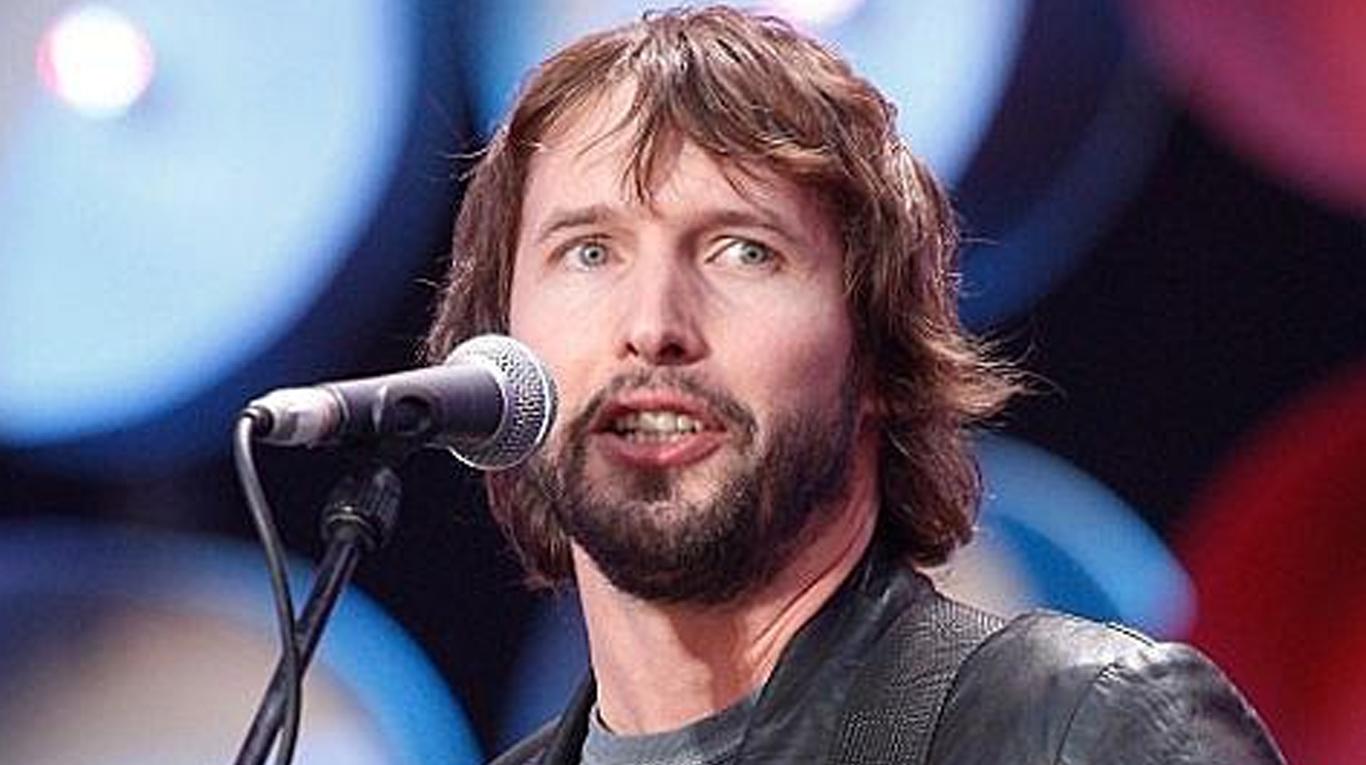 James Blunt flet edhe për Kosovën në rrëfimin për The Sun