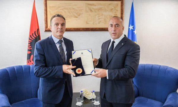 Zhvillime të papritura, jep dorëheqje shefi i AKI-së, Shpend Maxhuni
