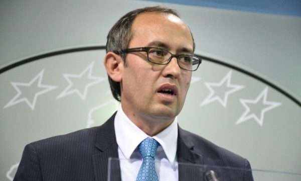 Hoti tregon se a do të jetë sërish ministër i Financave, për Fondin sovran s’ka ende përafrim