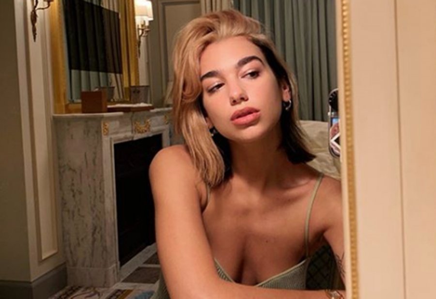 Dua Lipa, pozon pa sutjena në foton e fundit