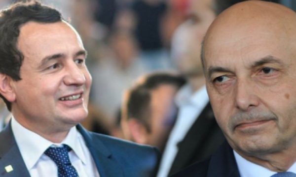 Nis takimi ndërmjet Kurtit e Mustafës, detaje