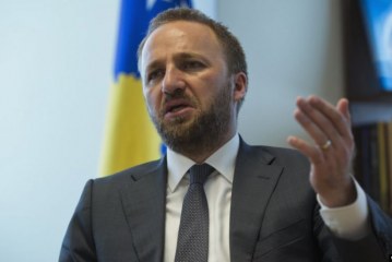 Abelard Tahiri: Avdullah Hoti është mashtrues