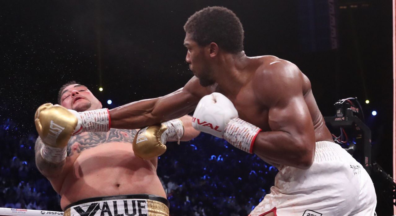 Andy Ruiz pati një arsyetim tejet të pazakontë pasi u mposht nga Anthony Joshua për titull të botës