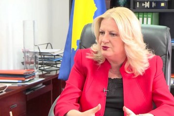 Edita Tahiri: Kur kombi është në rrezik të gjithë duhet të bashkohen