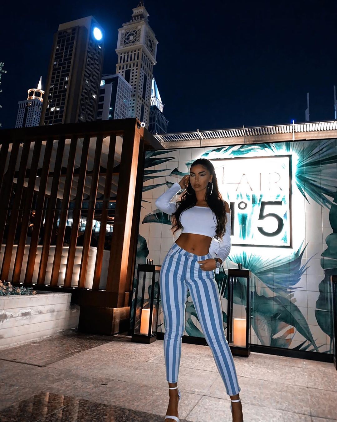 Bukuroshja shqiptare sjell foto përveluese nga Dubai