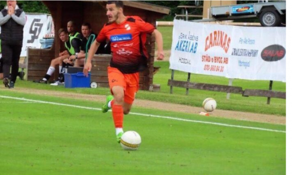 Skuadra kosovare transferon ish mesfushorin e West Hamin
