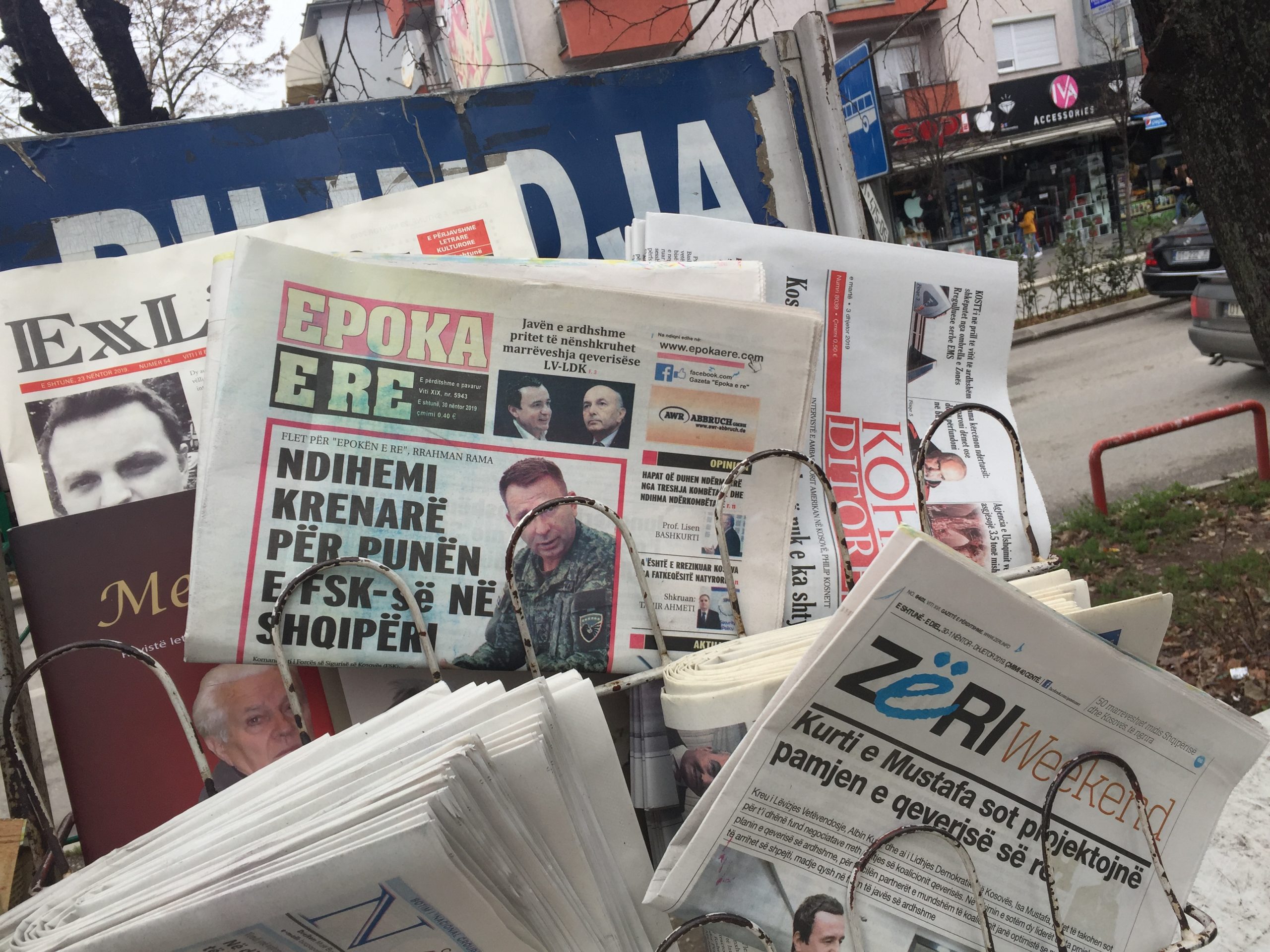 20 VITE “EPOKA E RE”