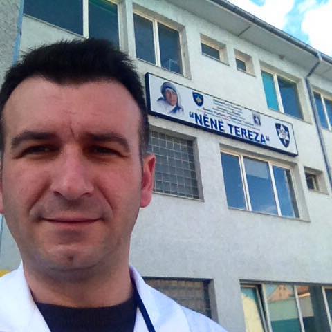 Në aksident trafiku, vdes doktori i njohur kosovar
