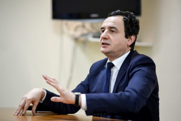 Kurti ripërsërit frazën që nuk e duan amerikanët: Taksa hiqet, vendoset reciprociteti