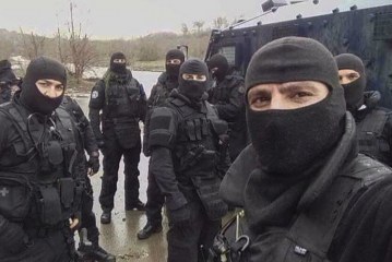 Këta janë dy hetuesit e Krimeve Ekonomike që u kapën në flagrancë duke marrë ryshfet