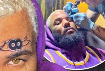 Reperi The Game e bën tatuazh në fytyrë numrin e fanellës së Kobet