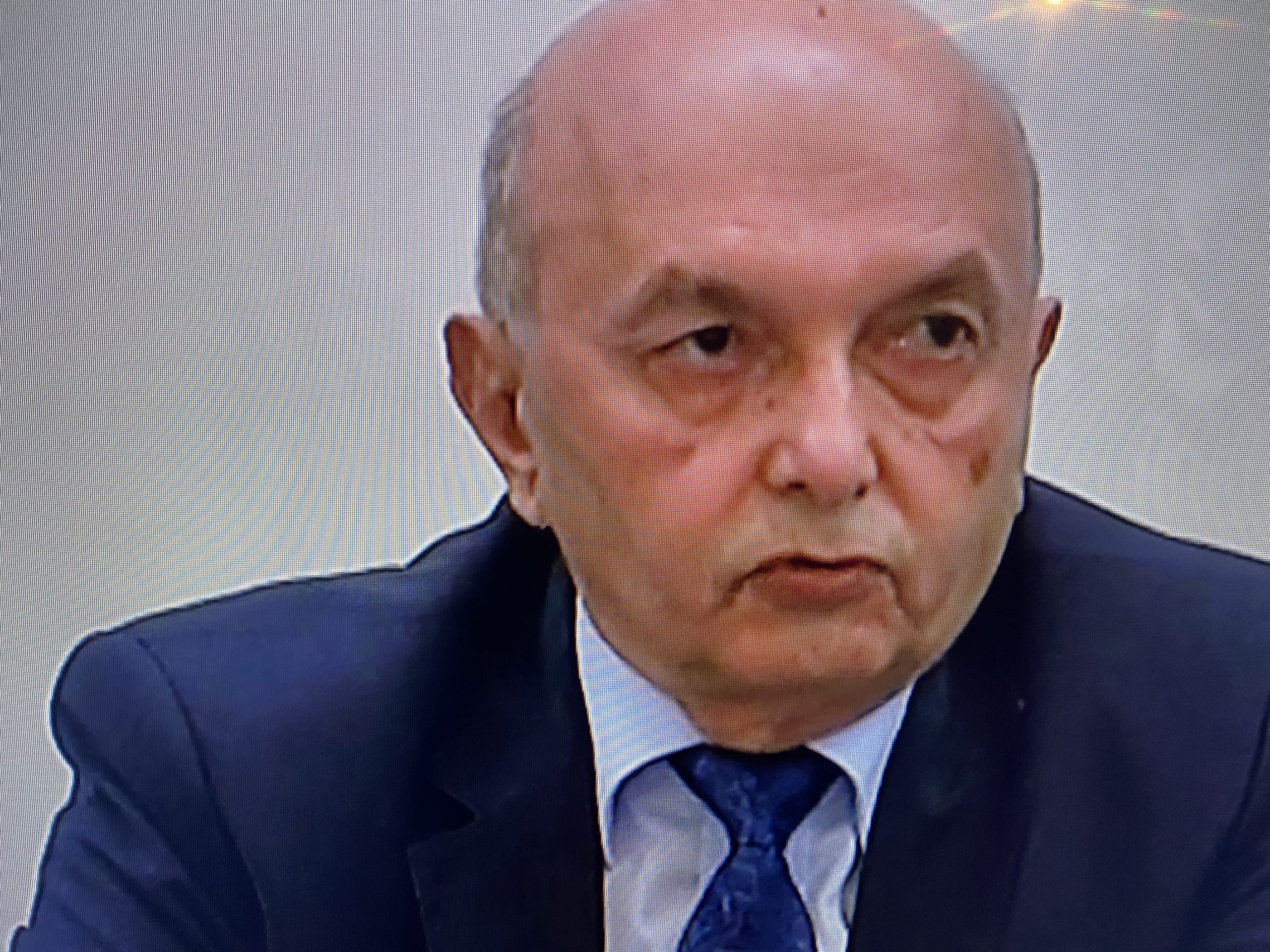 Isa Mustafa deklaron prishjen e koalicionit dhe rrëzimin e qeverisë Kurti