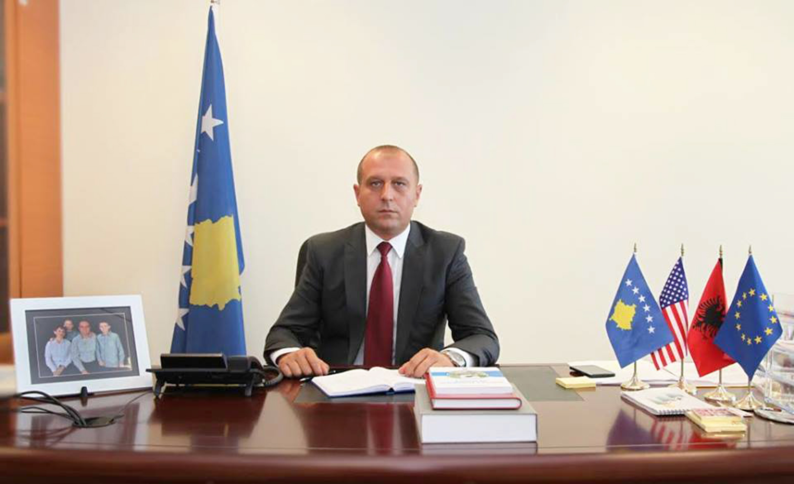 Zëvendësministri i Drejtësisë: Kushtetuta duhet të respektohet
