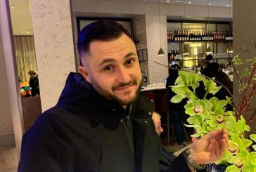 Do shkriheni së qeshuri nga kënga e Bes Kallakut për izolimin në shtëpi