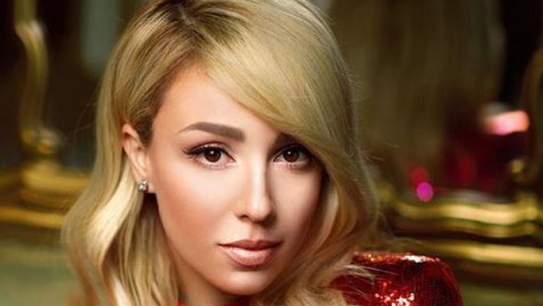 Miriam Cani publikon çaste të lumtura me familjen, u kërkon qytetarëve të qëndrojnë në shtëpi