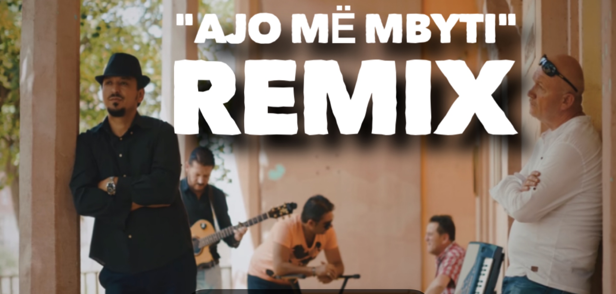 Vjen në remix hiti “Ajo më mbyti”