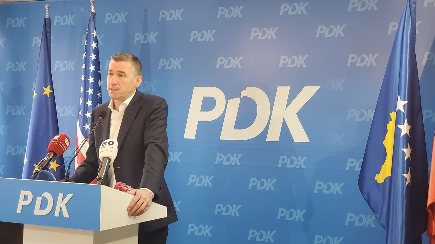 PDK: Vendimi i qeverisë së shkarkuar Kurti për Telekomin është anti kushtetues dhe kundër sektorit privat, synon kthimin në ekonomi komuniste