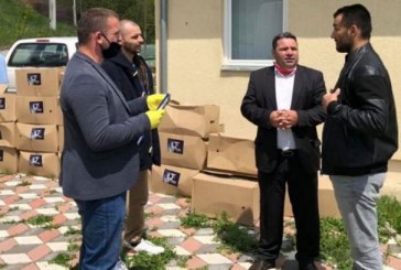 Labi shkel për herë të parë në veri të Mitrovicës, ndihmon familjet në nevojë
