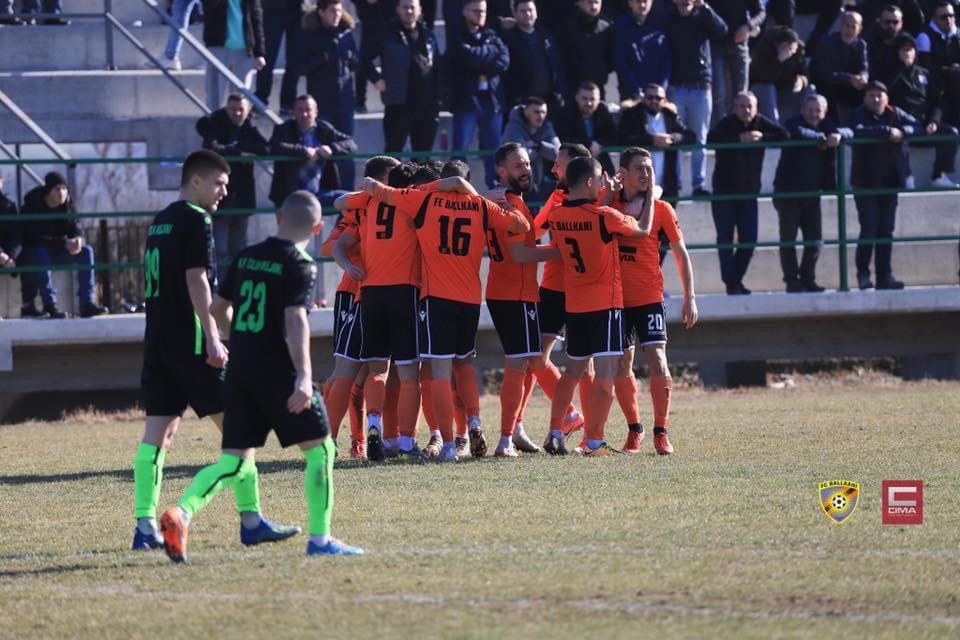 Rikthehet futbolli kosovar, zbulohet orari i gjysmëfinales së Digitalb Kupës