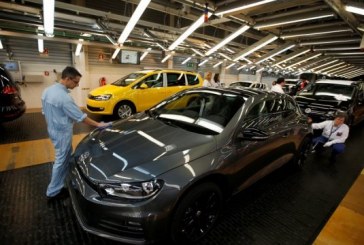 Volkswagen pëson rënie të shitjeve gjatë prillit