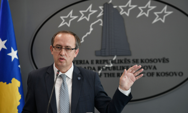 Dikur i quante plaçkitje, tash Hoti emëron vetë koordinatorë nacionalë