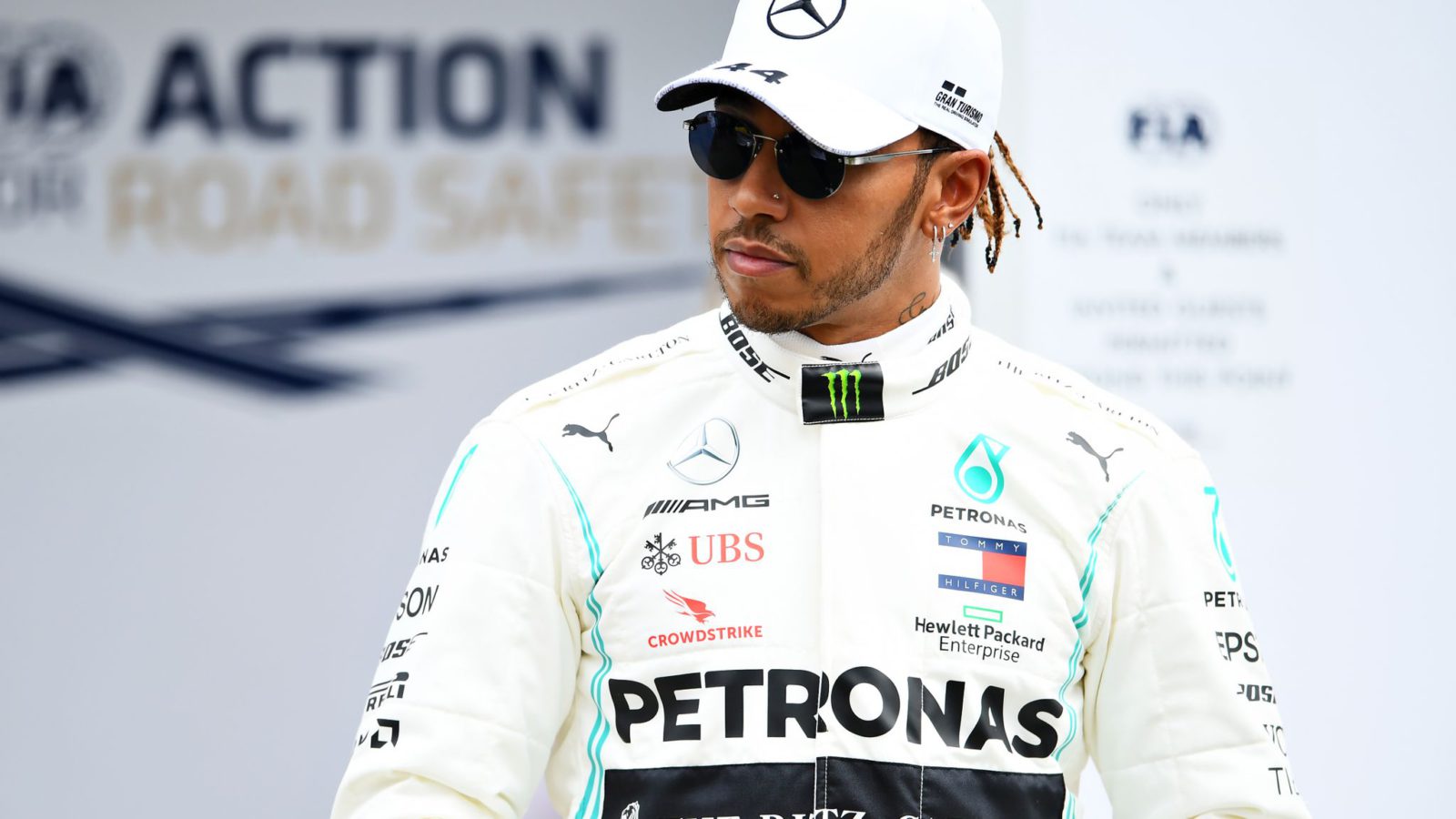 Lewis Hamilton triumfon në Hungari