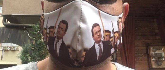 E vendosë në maskë fotografinë e Albin Kurtit