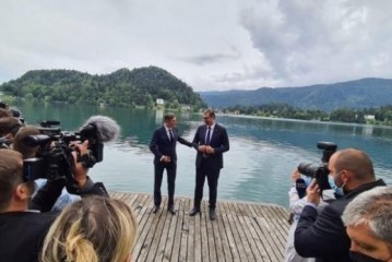 Vuçiq: Është e mundshme marrëveshja për çështje të rëndësishme