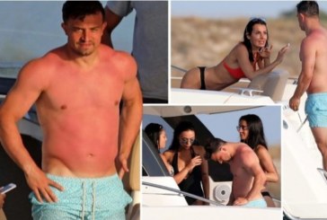 “The Sun” tallet me Xherdan Shaqirin, në jaht me tre femra, “harron kremin e diellit”
