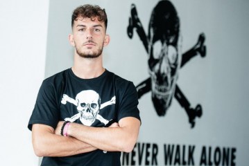 ZYRTARE: Leart Paqarada kalon te St.Pauli