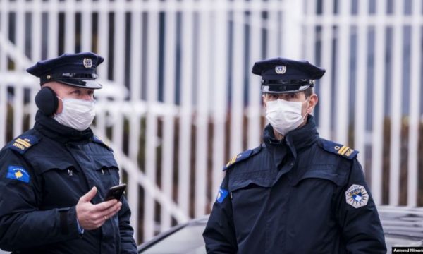 Rreth 80 mijë qytetarë u dënuan për mosrespektim të masave anti-Covid për tre muaj