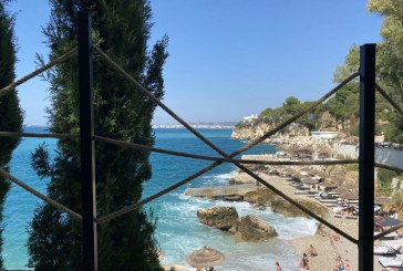 Shkuarja në deti e kosovarëve shpëtoj turizmin në Shqipëri