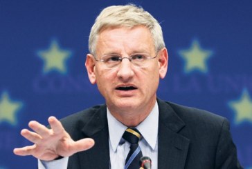 Bildt: Serbia duhet ta njohë Kosovën