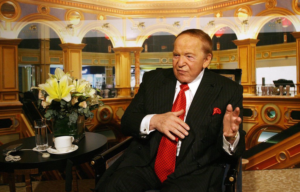 Sheldon Adelson, miliarderi hebreo-amerikan që e nisi biznesin duke shitur gazeta