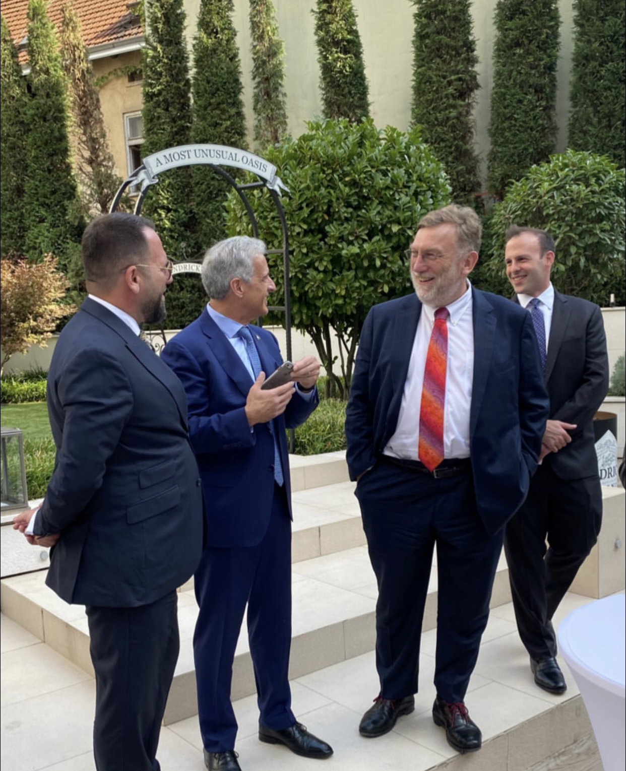 Odat ekonomike të Kosovës dhe Serbisë takohen me delegacionin amerikan në Beogra