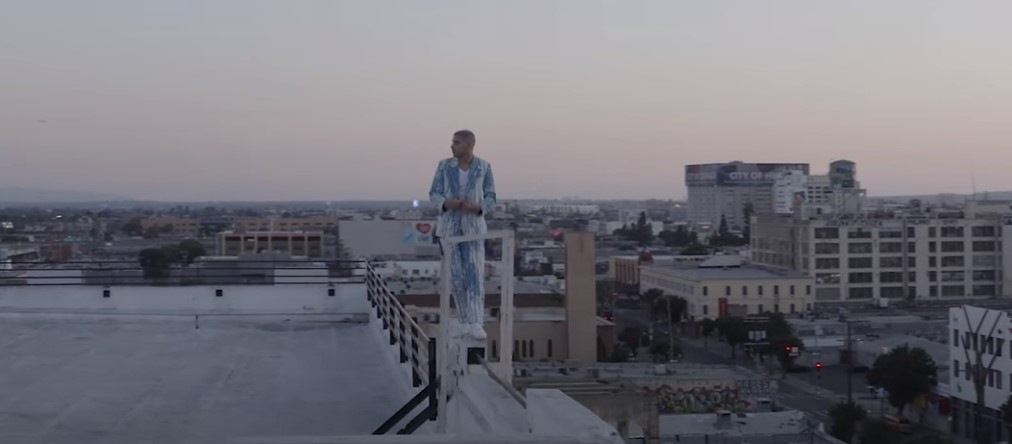 Seven Saraçi publikon me videoklip këngën “City of angels”