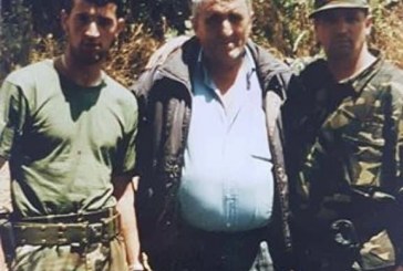 Daut Haradinaj publikon foto me Nasim Haradinajn