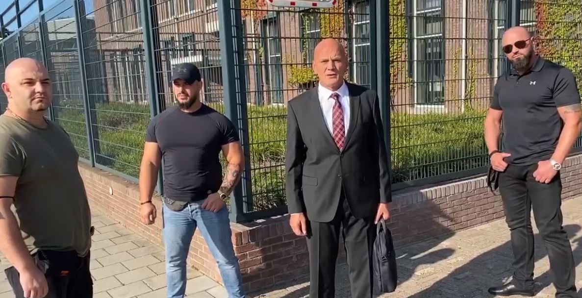 Gani Geci e përfundon intervistimin 20 orësh në Hagë, tregon se kush mund të ketë frikë nga dëshmia e tij