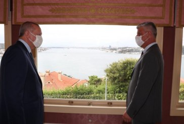 Thaçi paralajmëron fuqizim të partneritetit me Turqinë