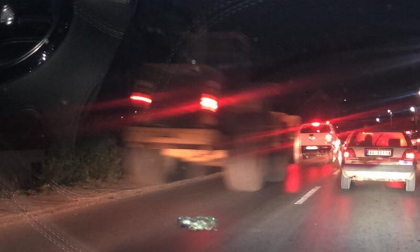 Buldozerë për t’i rrënuar kazinotë në Karaçevë (Foto)