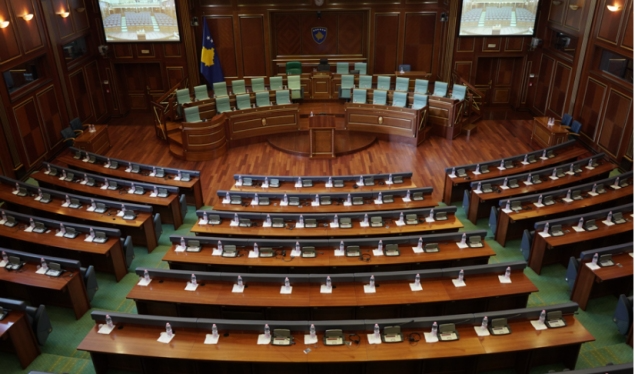 Përfundon seanca, deputetët nuk e votojnë ligjin për rimëkëmbje ekonomike të propozuar nga PDK