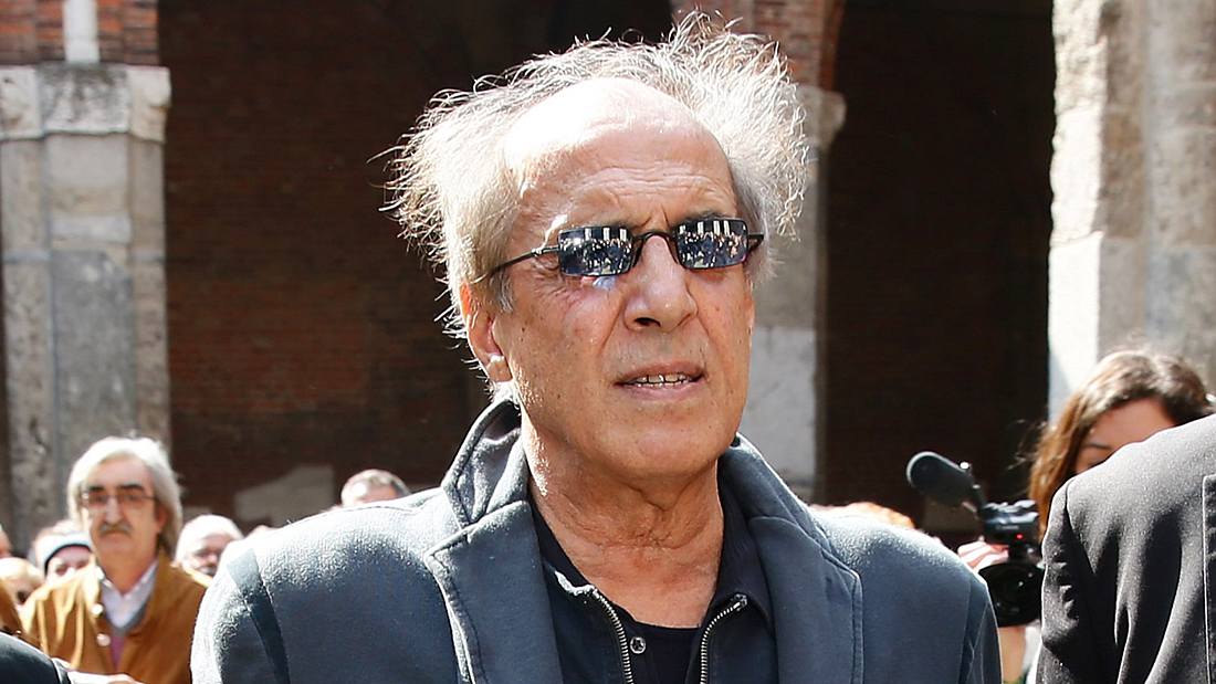 Adriano Çelentano-të rinjve: “Ajo që bëni është çmenduri masive”